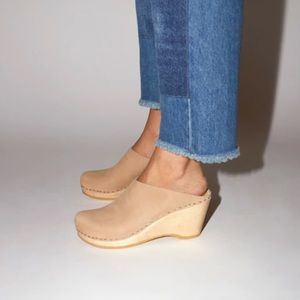 No.6 New School Clog on Wedge in Bone 9